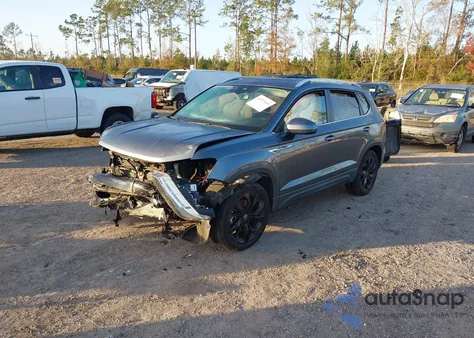 2022 Volkswagen Taos 1.5T Se из США, поврежденный, VIN 3VVPX7B22NM035453